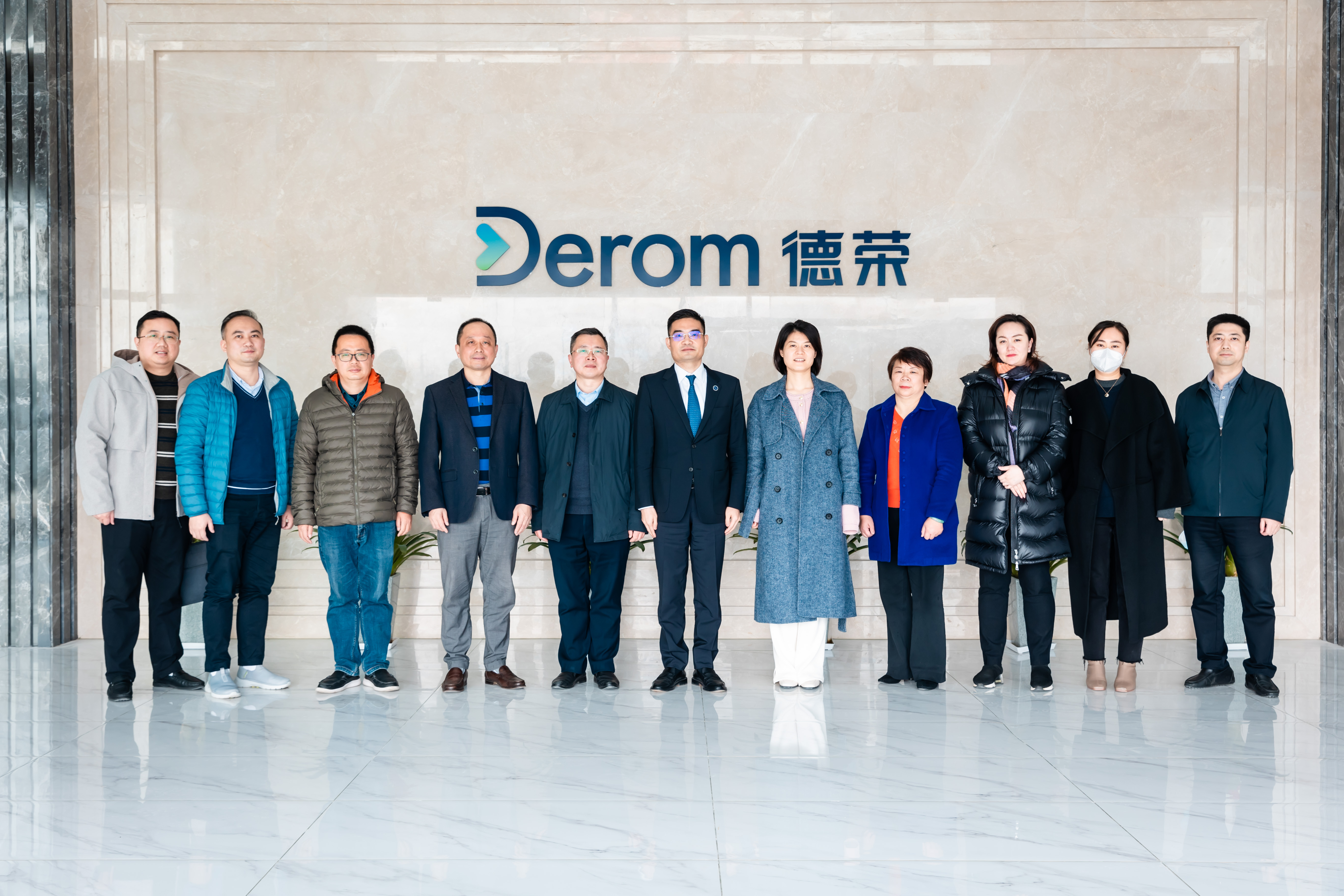 40e08a3a38e04d269034d66943e1969.jpg 40e08a3a38e04d269034d66943e1969.jpg